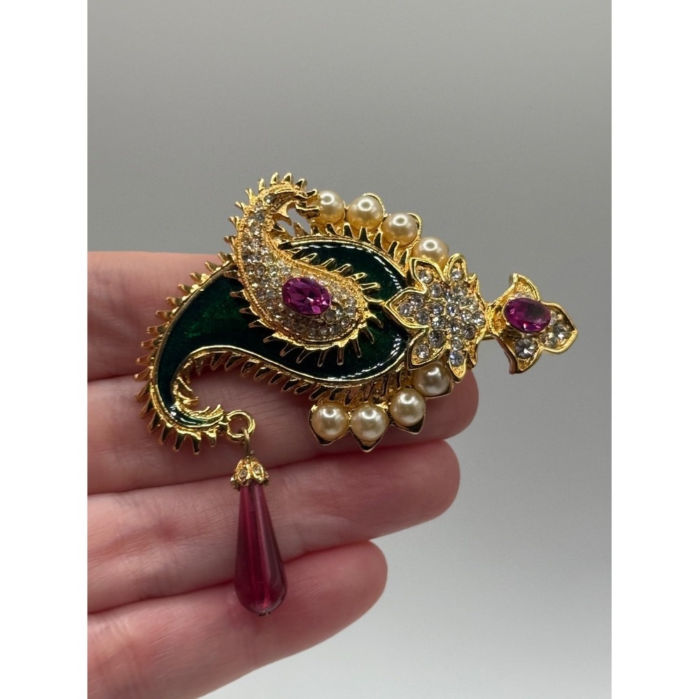 Vintage KJL Kenneth Jay Lane Maharani Paisley Enamel Gold Tone Brooch Pin